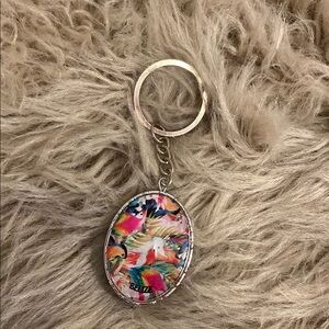 🎀 Free! Colorful Keychain